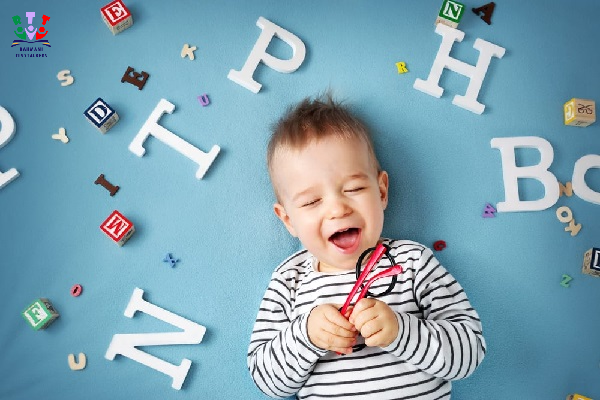 بهترین سن کودکان برای یادگیری زبان انگلیسی چه سنی است؟